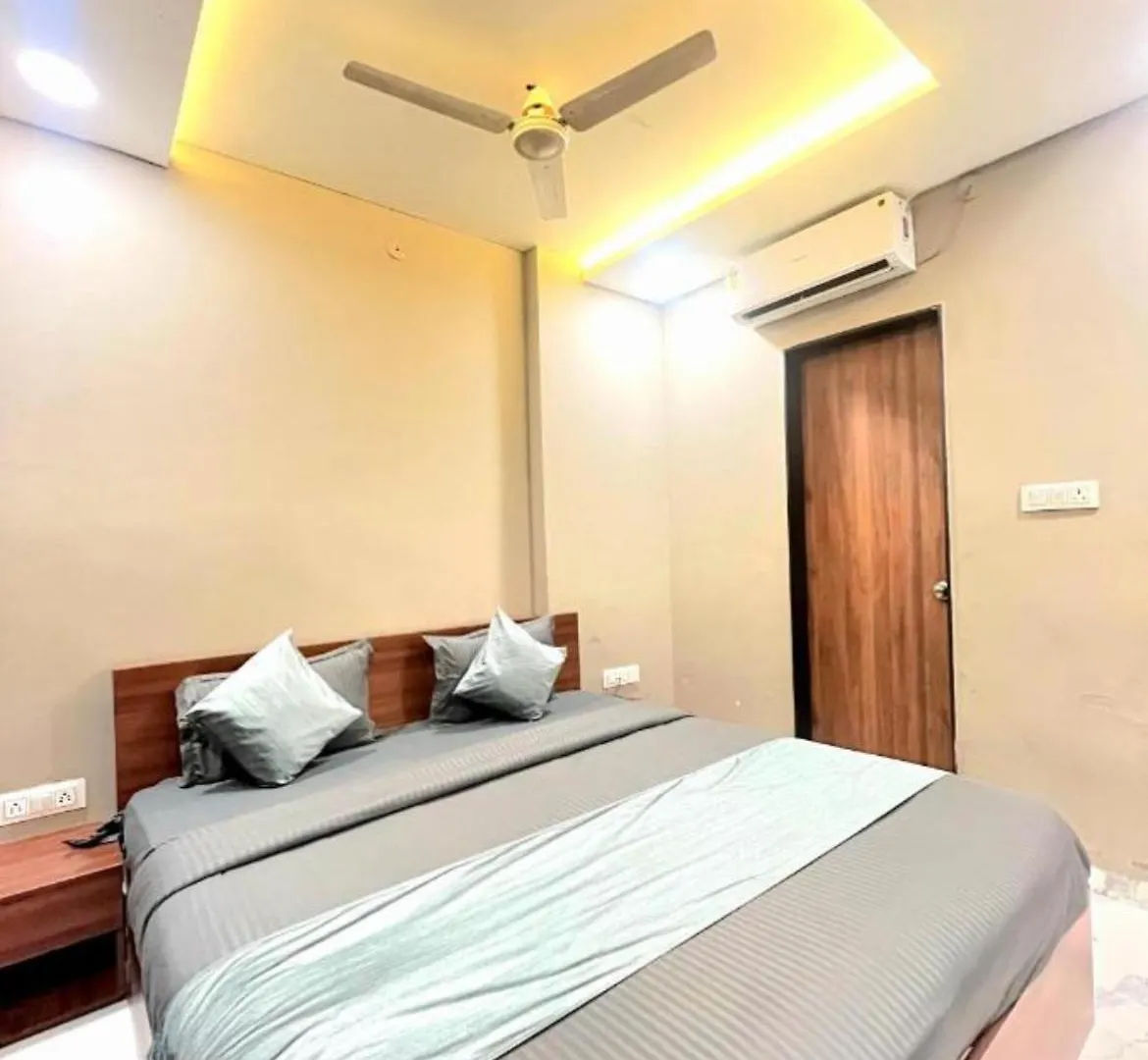 Hotel White Home- Affordable Rooms Agra  3*, Agra (Uttar Pradesh) Indie